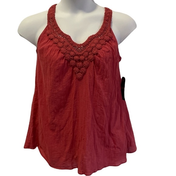 Chaps Pale Red Crocheted Lace Blouse top. Size Small - Picture 2 of 13